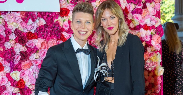 Die Sängerin Virginia Ernst und ihre Frau Dorothea