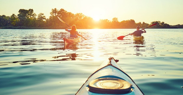Kajak-Fahrer in Dänemark | Credit: iStock.com/6okean