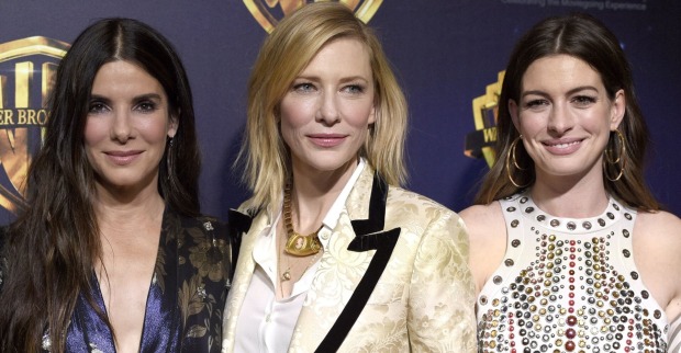Sandra Bullock, Cate Blanchett, Anne Hathaway am Roten Teppich von Oceans 8