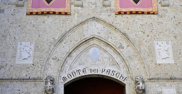 Haupteingang Banca Monte dei Paschi di Siena.