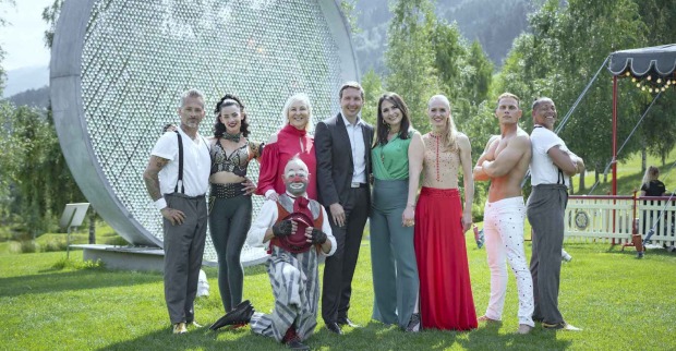 Circus Roncalli Künstler in den Swarovski Kristallwelten