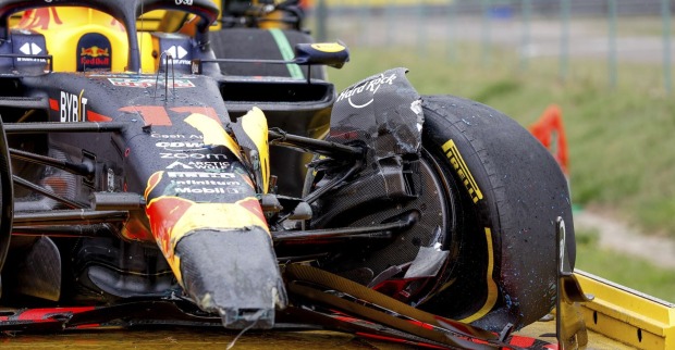 Schaden am RedBull von Perez