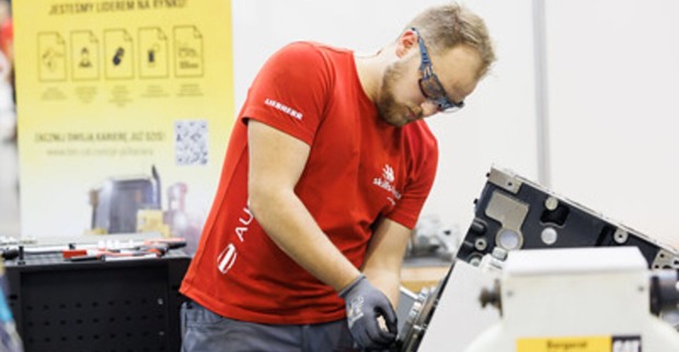 Land- und Baumaschinentechniker - Johannes Bojer