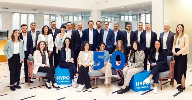 Das Team der Hypo Vorarlberg in Dornbirn freute sich über eine gelungene Jubiläumsfeier.