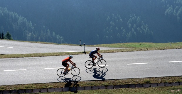 Rennradfahrer auf der Nockalmstraße | Credit: Edwin Stranner / picturedesk.com