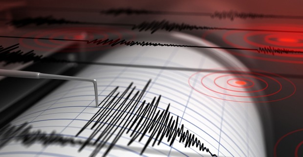Ein Seismograf zeichnet das Beben der Erde auf