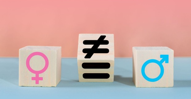 Würfel, die den Gender Pay Gap visualisieren.