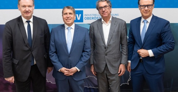 IV-Chefökonom Christian Helmenstein, Business Europe-Generaldirektor Markus Beyrer, IV OÖ-Präsident Stefan Pierer und IV OÖ-Geschäftsführer Joachim Haindl-Grutsch