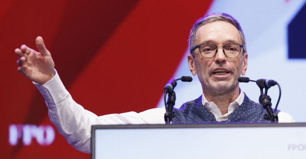 Herbert Kickl bei einer Rede
