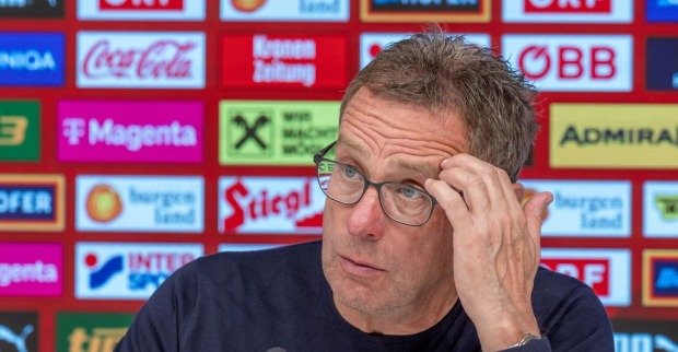 Ralf Rangnick auf einer Pressekonferenz