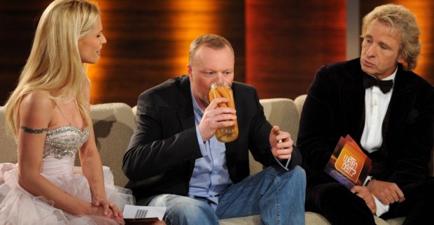 Thomas Gottschalk und Stefan Raab auf der Couch.