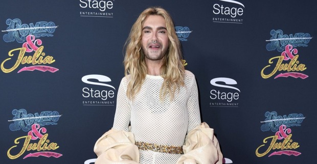 Bill Kaulitz mit offenem Mund