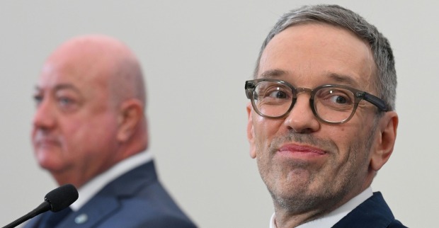 ÖVP-Chef Stocker und FPÖ-Chef Kickl verhandeln unter anderem über die Familienpolitik.