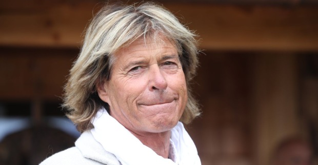 Hansi Hinterseer presst seine Lippen zusammen.
