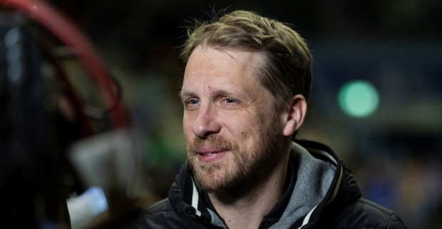 Oliver Pocher mit müden Gesichtsausdruck.