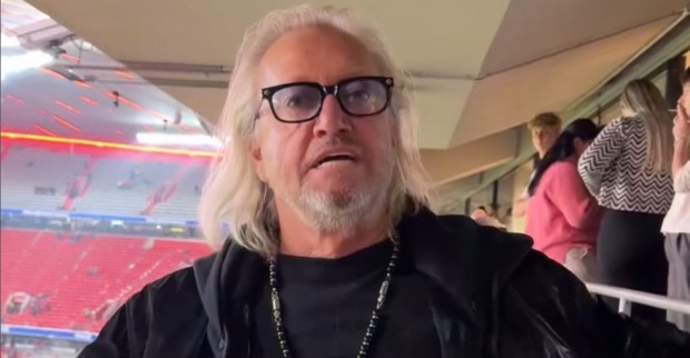 Robert Geiss mit Sonnenbrille
