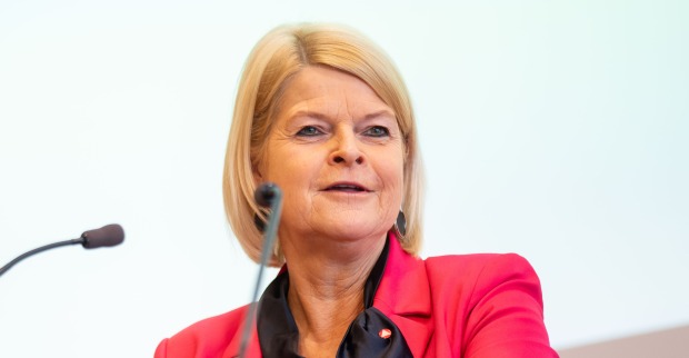Verteidigungsministerin Klaudia Tanner bei der Präsentation des Risikoberichts.