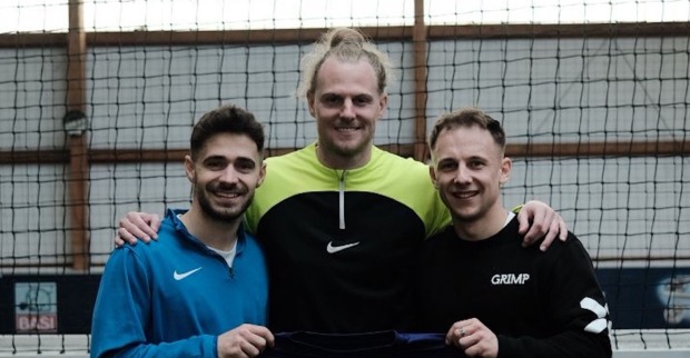 Salzburger Straßenfußball-Talente Eugen Rexhepi, Stefan Federer und Christopher Bachleitner im Team von David Alaba (v. li.).
