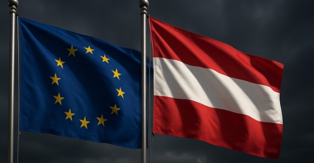 Die Flagge der Europäischen Union und die Flagge Österreichs