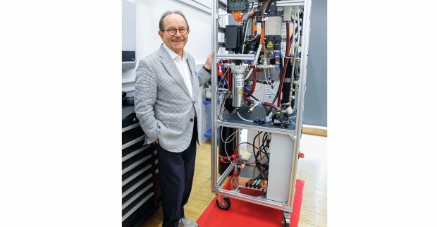 Klaus Fronius, Unternehmer