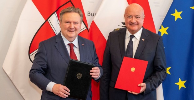 (v.l.) Bürgermeister Michael Ludwig betont und Bundeskanzler Christian Stocker