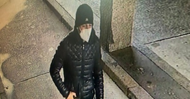 Fahndungsfoto des Mannes der im April eine Trafik in Wien-Meidling überfallen haben soll