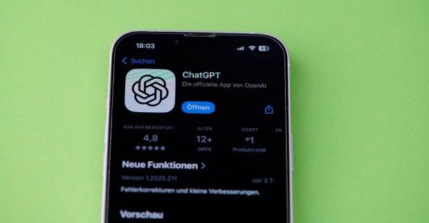 Eltern eines 16-Jährigen werfen ChatGPT vor, ihren Sohn beim Suizid unterstützt zu haben.