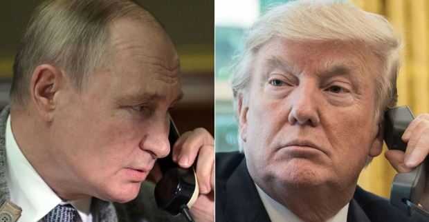 Geteiltes Bild: Links ist Wladimir Putin mit einem Telefonhörer am Ohr zu sehen, rechts Donald Trump in ähnlicher Pose. Beide blicken ernst, die Fotos wirken wie aus einem gleichzeitig geführten Telefonat.