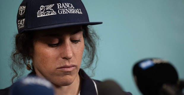 Federica Brignone am dritten Juni 2025 während einer Presseknferenz im "J-MedicalCenter" in Turin (italien)