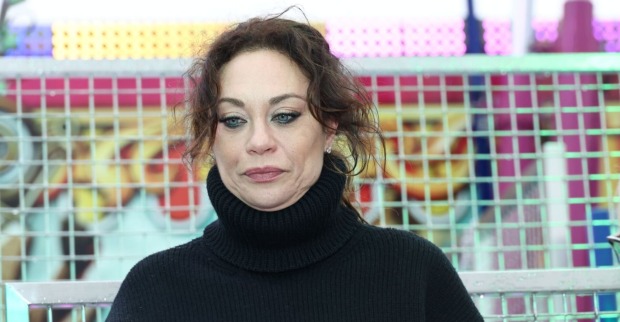 Lilly Becker mit ernstem Gesichtsausdruck