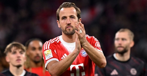 Harry Kane im Trikot des FC Bayern München während dem Bundesliga Spiels gegen Bayer 04 Leverkusen
