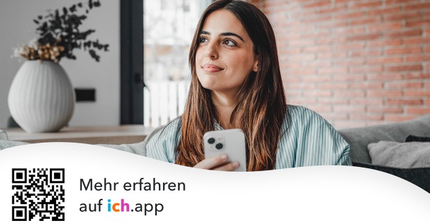 Junge Frau beim Nutzen der ich.app | Credit: ich.app