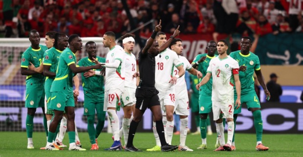 Spieler von Senegal und Marokko im Finale.