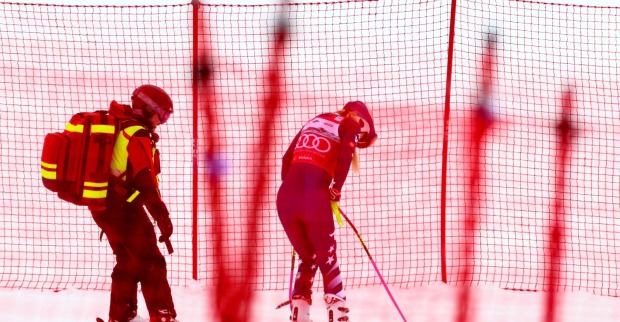Lindsey Vonn nach ihrem Sturz auf der Abfahrtspiste von Crans Montana