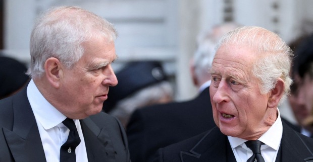 Prinz Andrew und König Charles / Prinz Andrew wurde verhaftet