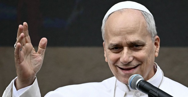 Papst Leo XIV. bei einer Ansprache im Vatikan – der Papst lebt jetzt in seiner neuen Wohnung im Apostolischen Palast.