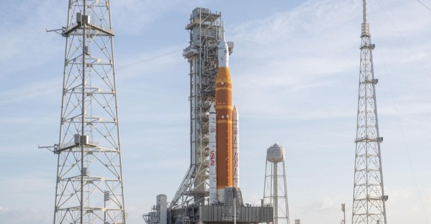 Der erfolgreiche Start der NASA Artemis 2 Mission mit der SLS-Rakete in Florida
