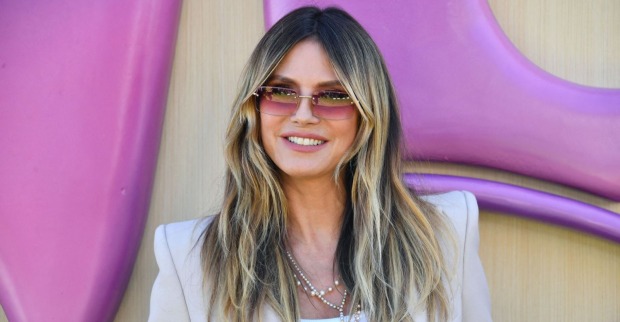 Heidi Klum bei einem Event in stylischem Outfit – GNTM 2026 Finale findet erstmals in Hollywood statt
