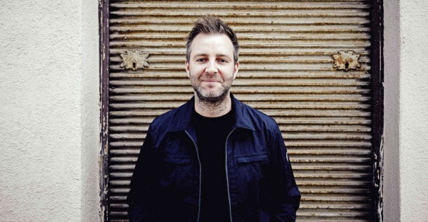 Sänger Josh. bei einem Fotoshooting zu seinem neuen Album