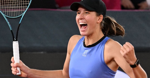 Lilli Tagger jubelt nach ihrem Sieg beim WTA-Turnier in Linz vor heimischem Publikum.