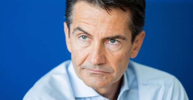 Roland Weißmann Porträt im Zusammenhang mit Forderung nach Offenlegung des ORF Compliance Berichts und Debatte um Weißmann Chats