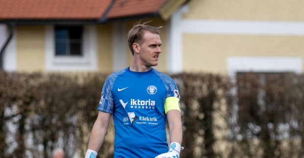 Günter Leindecker im Einsatz gegen UFC Hallein.