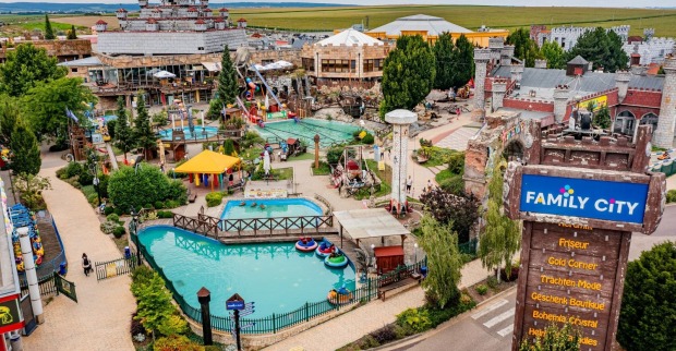 Family_City