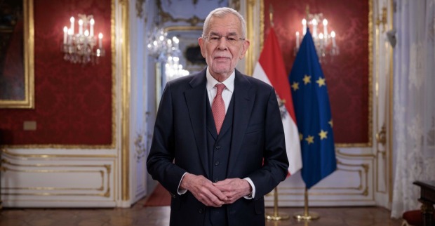 Van der Bellen glaubt an ÖFB-Wunder.