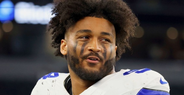 NFL-Spieler Marshawn Kneeland von den Dallas Cowboys während eines Spiels. Sieben Monate nach dem Tod des Football-Stars brachte seine Partnerin das gemeinsame Baby zur Welt.