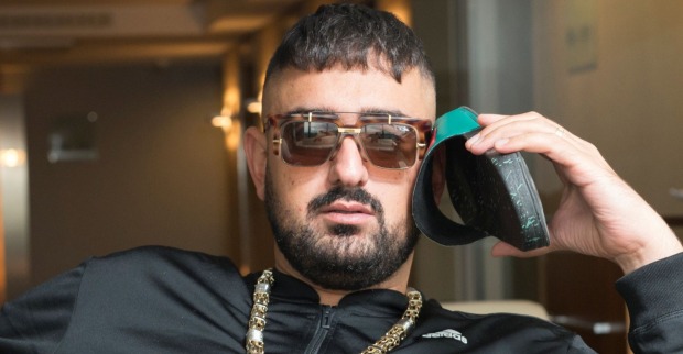 Haftbefehl sagt sein Wien-Konzert in der METAStadt ab. Der deutsche Rapper kämpft derzeit mit gesundheitlichen und persönlichen Problemen.