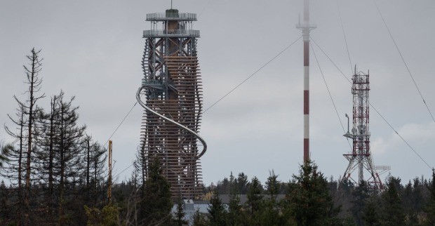 Harzturm in Torfhaus bei Altenau im Harz, wo sich eine Tragödie mit drei Todesopfern ereignete.