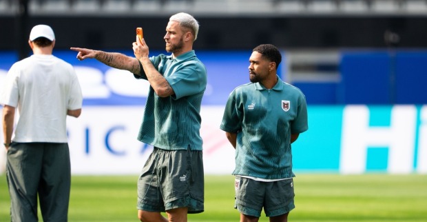Arnautovic und Mwene vor dem Spiel gegen Spanien.