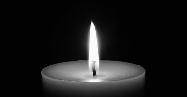 Trauerkerze zum Tod von Christa Steinkellner, langjährige Geschäftsführerin der St. Florianer Sängerknaben