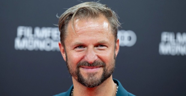 Philipp Hochmair bleibt auch 2027 Jedermann bei den Salzburger Festspielen.